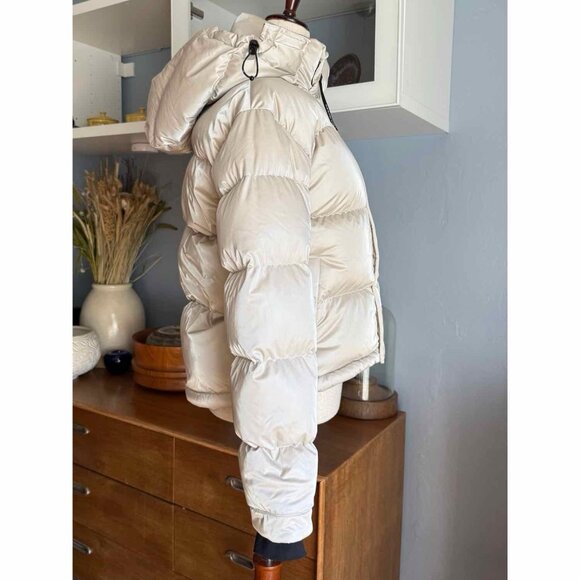 Aritzia The Super Puff Shorty Liquid Shine Birch Down Cropped Puffer Jacket XS - Picture 3 of 9